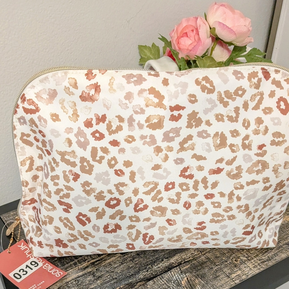 Sonia Kashuk White and Gold Leopard Print Bag NWT